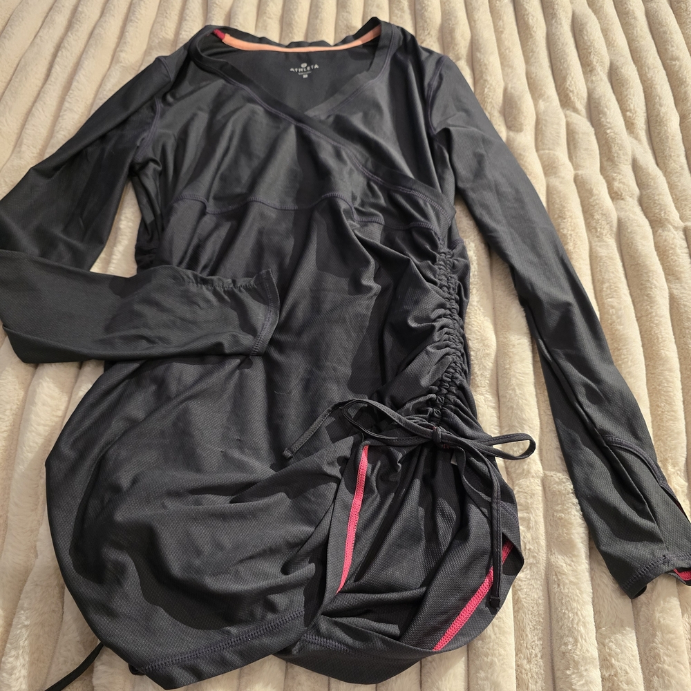Black Long Sleeve Ruched Top
